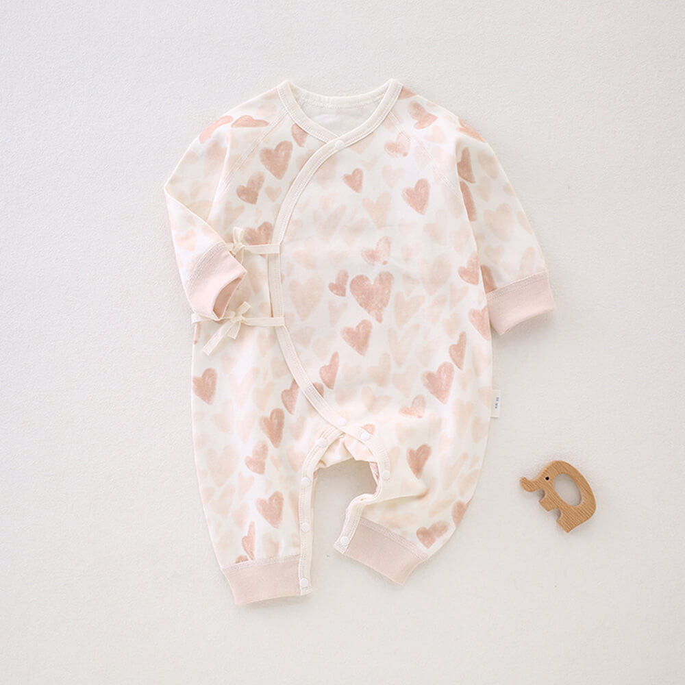 Soft and Comfy Newborn Baby Spring/Autumn Romper with Heart Pattern and Gentle Tie Closure