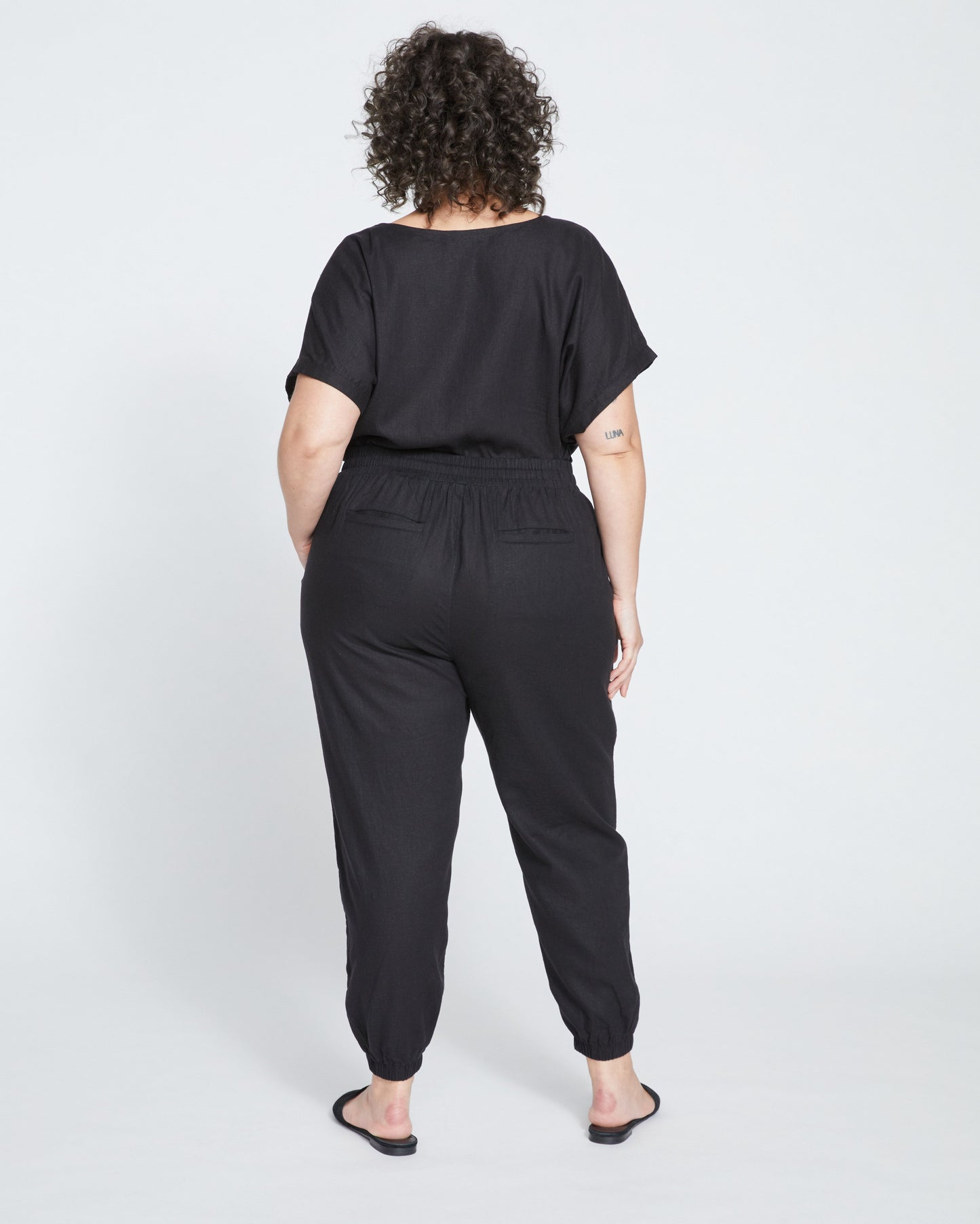 Shoreline Linen Joggers - Black