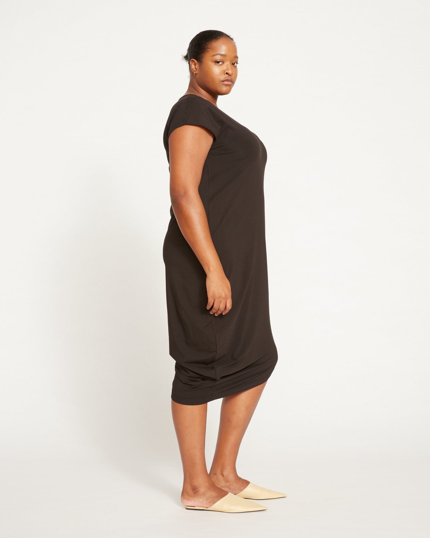 Iconic Geneva V-Neck Dress - Black