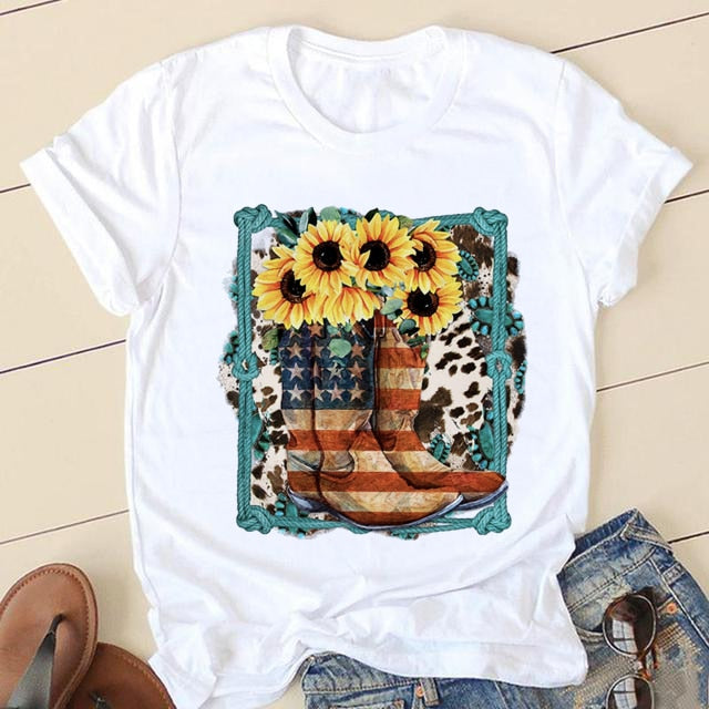 Short Sleeve Love Cartoon Print O-neck T-shirt - size small