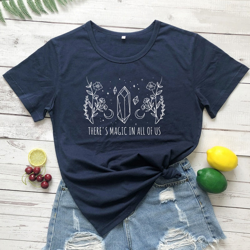 Magic Vintage Style T-shirt