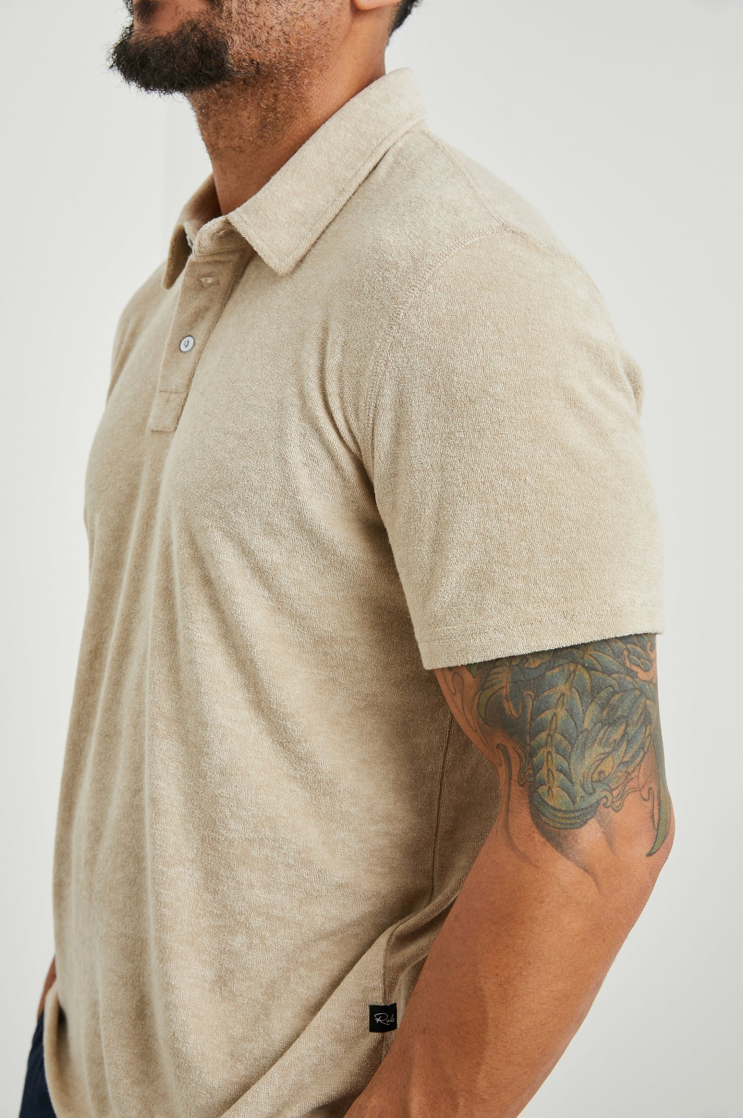 RHEN POLO SHIRT - CHICKPEA