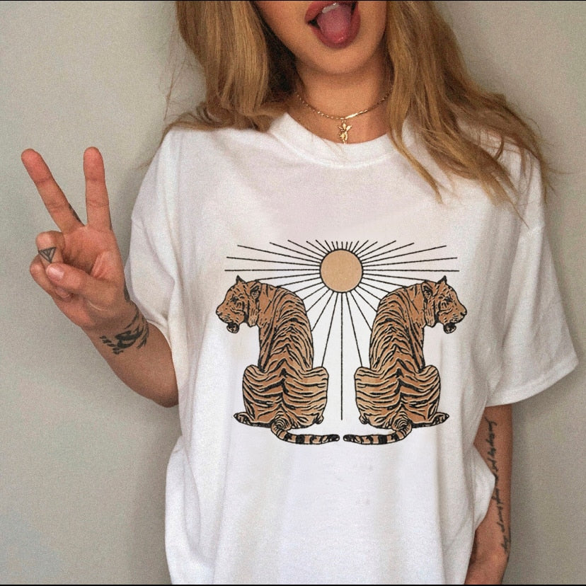 90s Harajuku Witch Summer Short Sleeve Graphic T-shirt - Size Medium