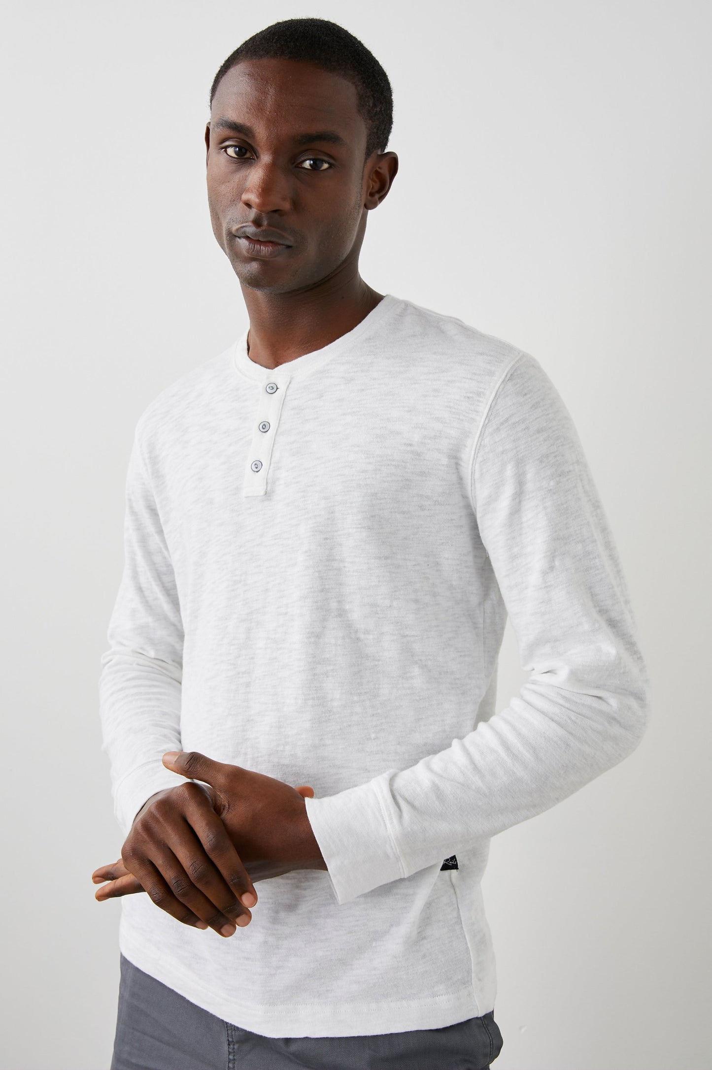 SKHI HENLEY - WHITE