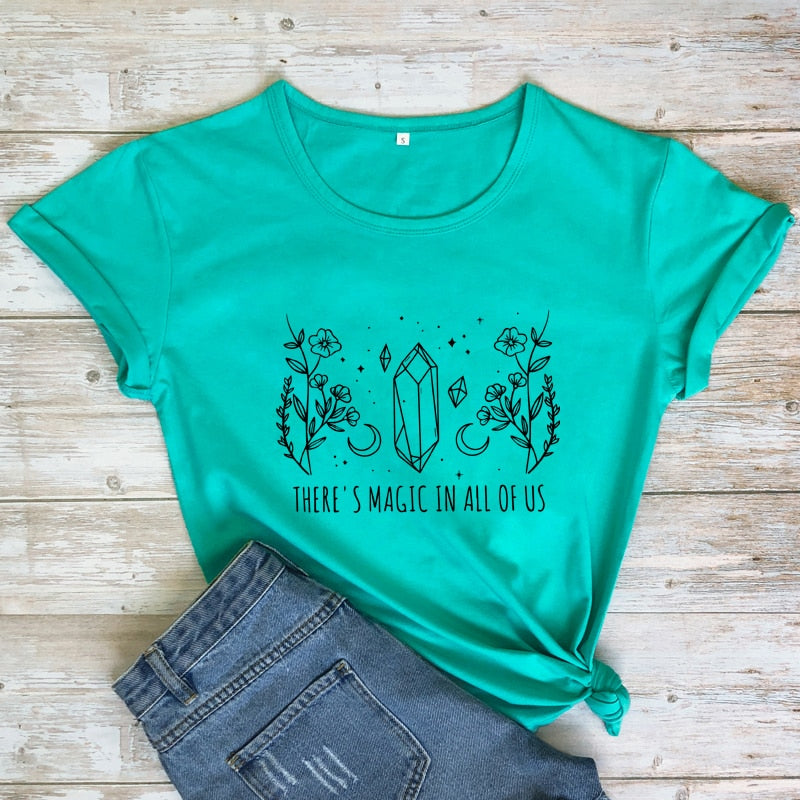 Magic Vintage Style T-shirt