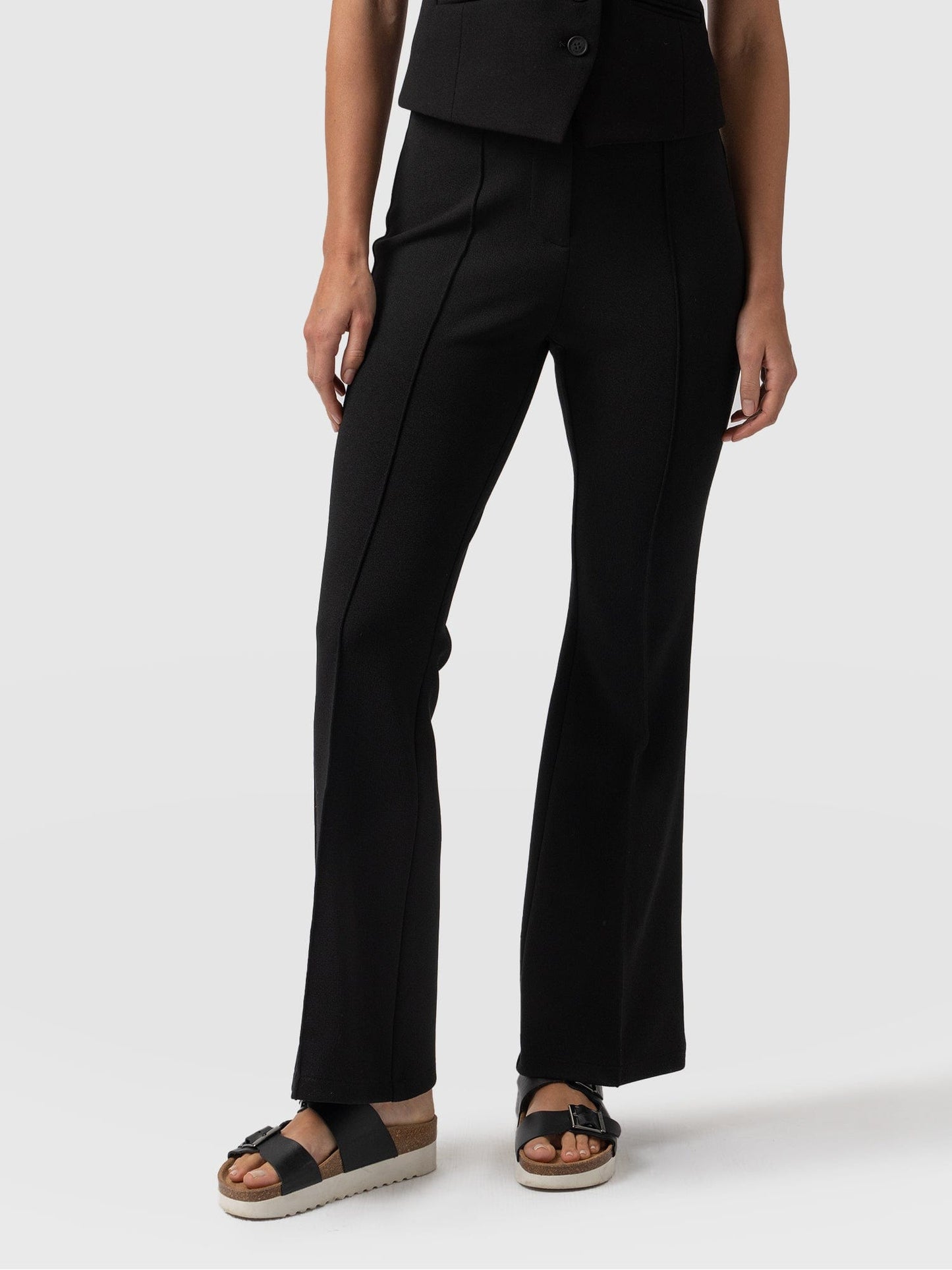 Freya Flared Pant - Black