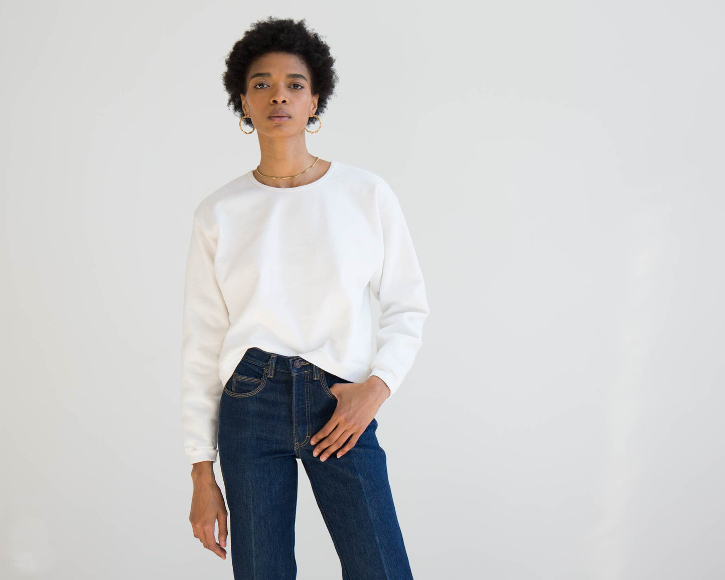 The Crop Sweatshirt White