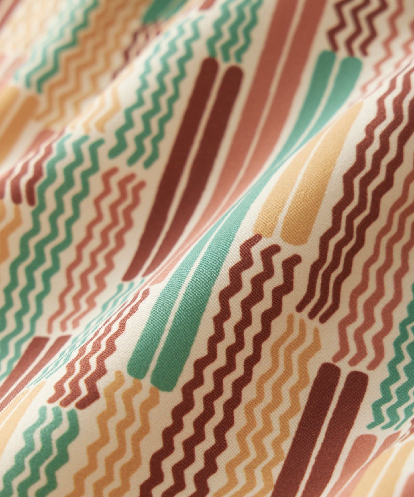 5" Montauk Swim Short in Yellow Wavy Stripe