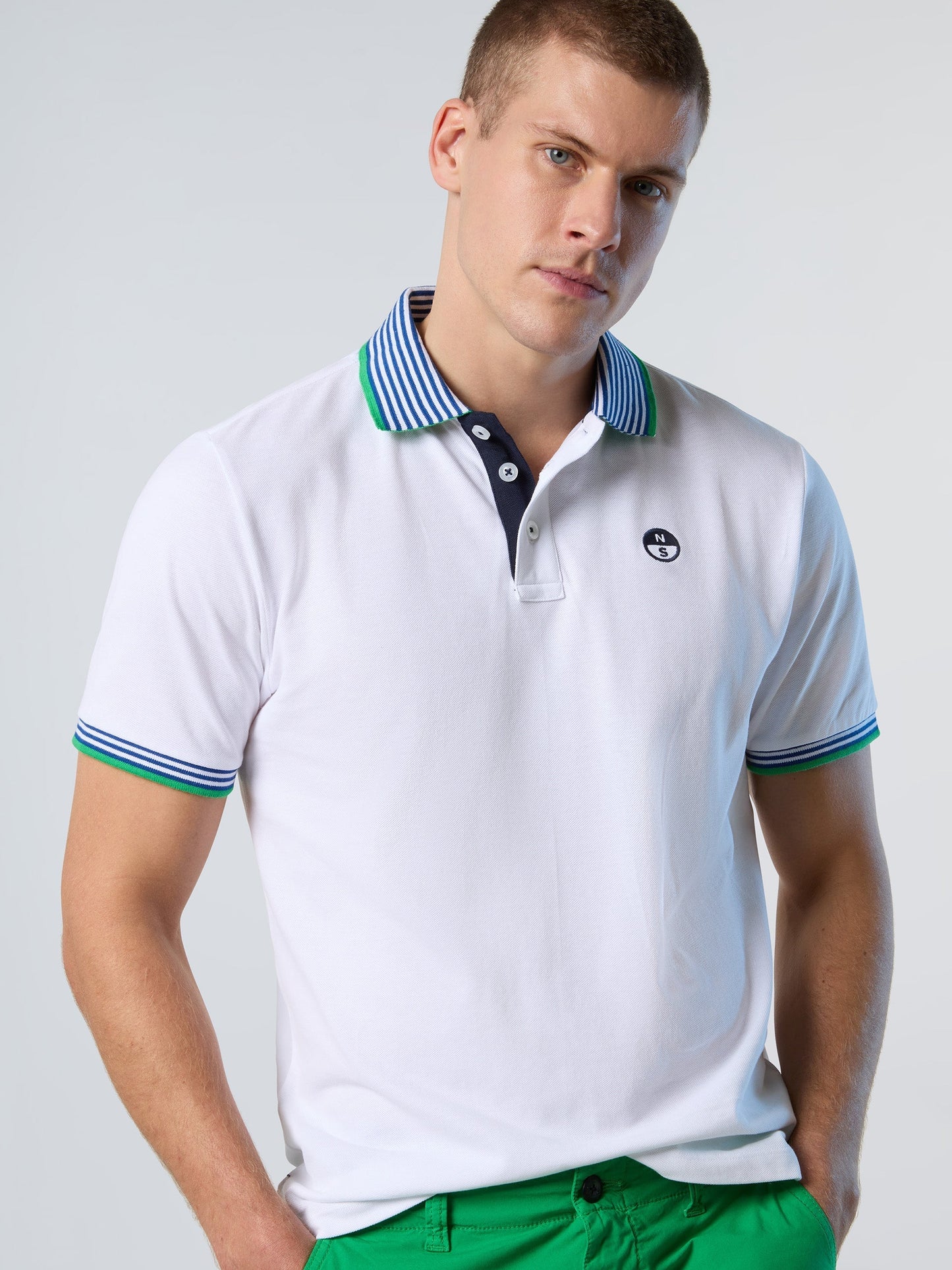 Polo shirt with striped collar