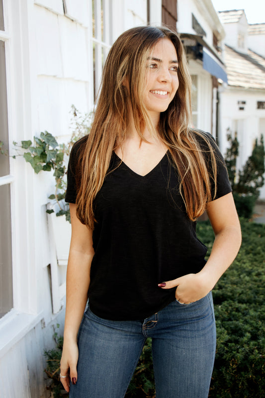 V-Neck Short Sleeve Seam Tee in Black - Madison's Niche