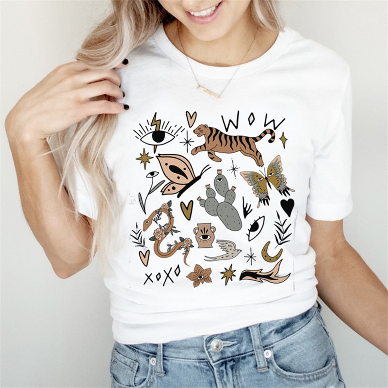 Summer Witch Magic Trend Cartoon Graphic T-Shirt - size Small
