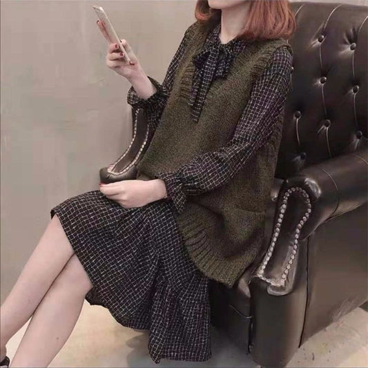 Oversized Pocket V-Neck Sleeveless Knitted Sweater Vest