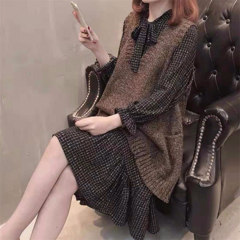 Oversized Pocket V-Neck Sleeveless Knitted Sweater Vest