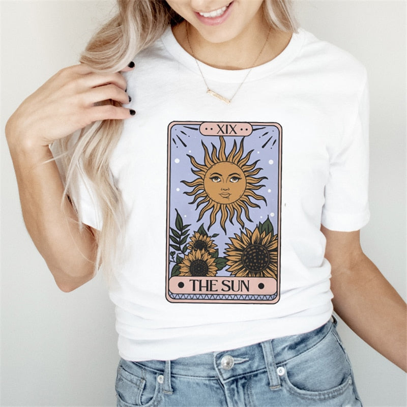Summer Witch Magic Trend Cartoon Graphic T-Shirt - size Small