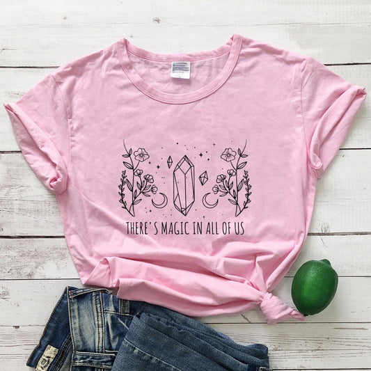 Magic Vintage Style T-shirt