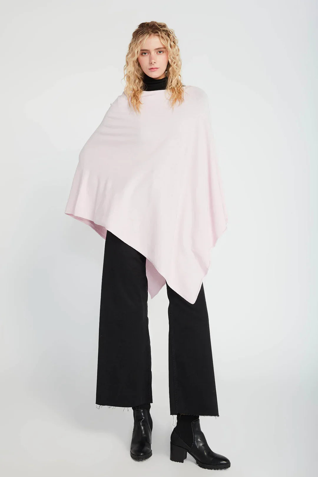 Terri Triangle Poncho in Lavender