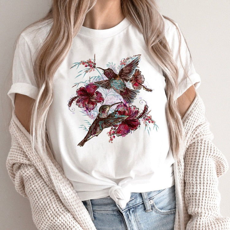 Casual Short Sleeve O Neck Graphic T-shirt - size Small