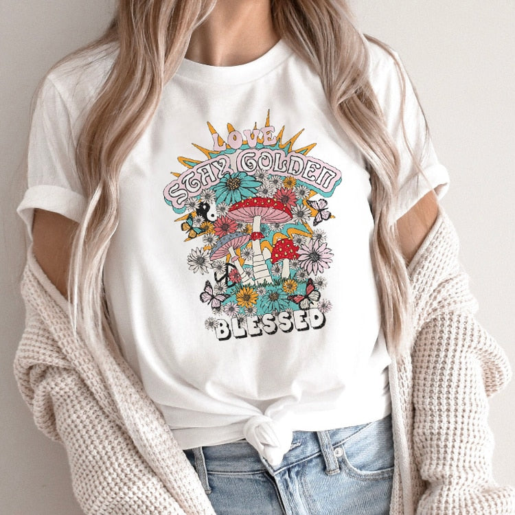 Casual Short Sleeve O Neck Graphic T-shirt - size Small