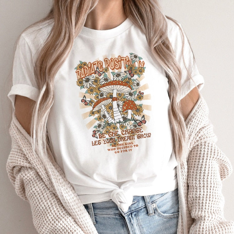 Casual Short Sleeve O Neck Graphic T-shirt - size XXL