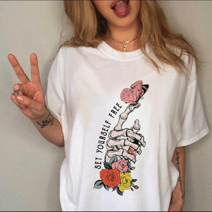 Women Leopard Skull Graphic  Cow Bull  T-shirt For Women - Size Medium