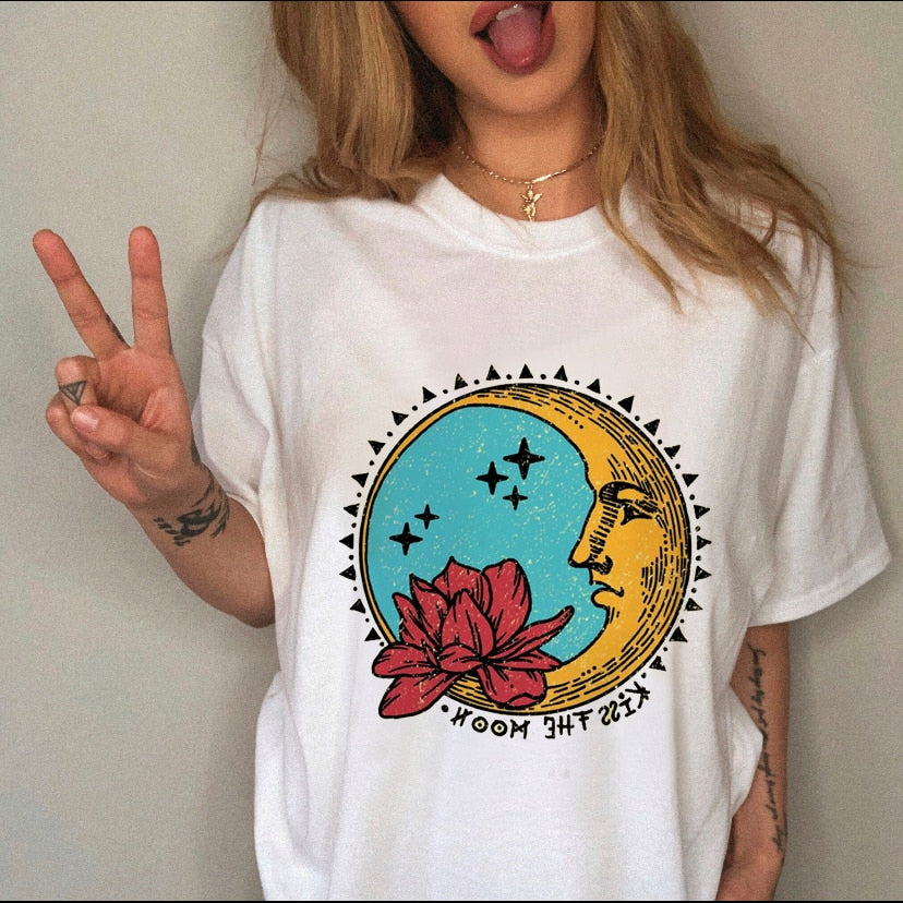 90s Harajuku Witch Summer Short Sleeve Graphic T-shirt - Size Medium