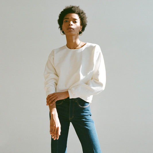 The Crop Sweatshirt White