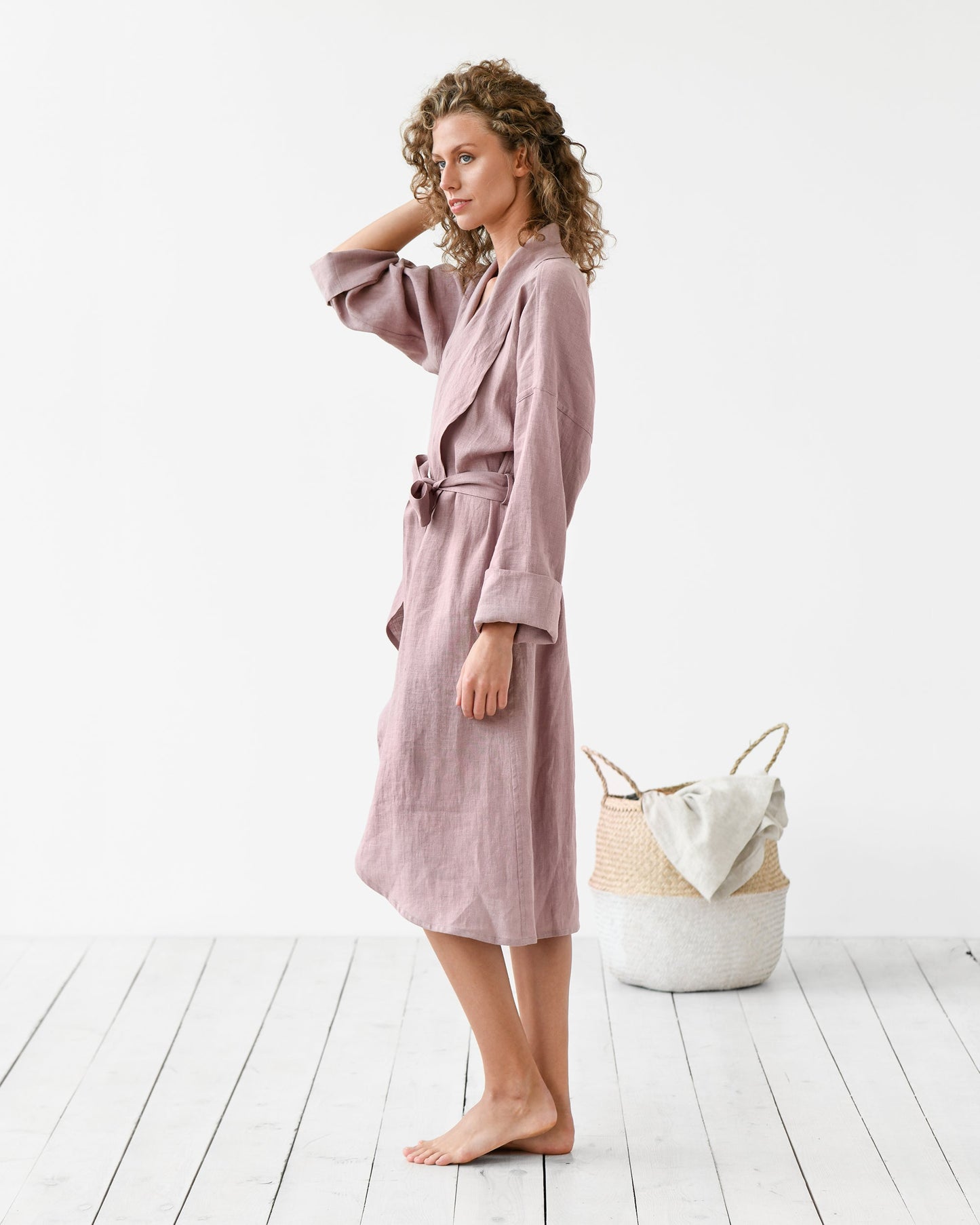Linen robe in Woodrose