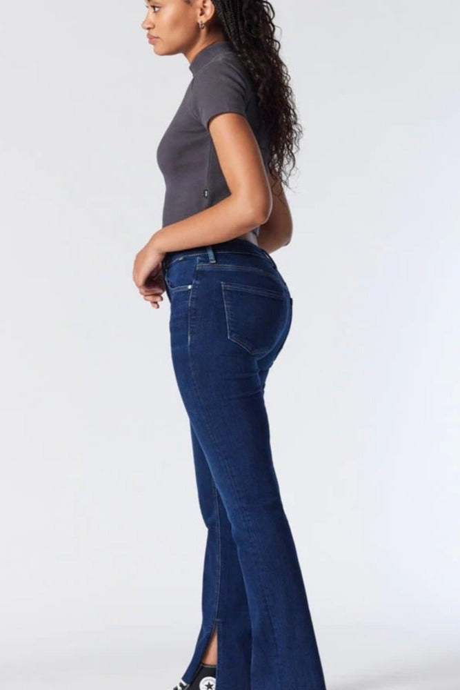 Maria Slit Hem Flare