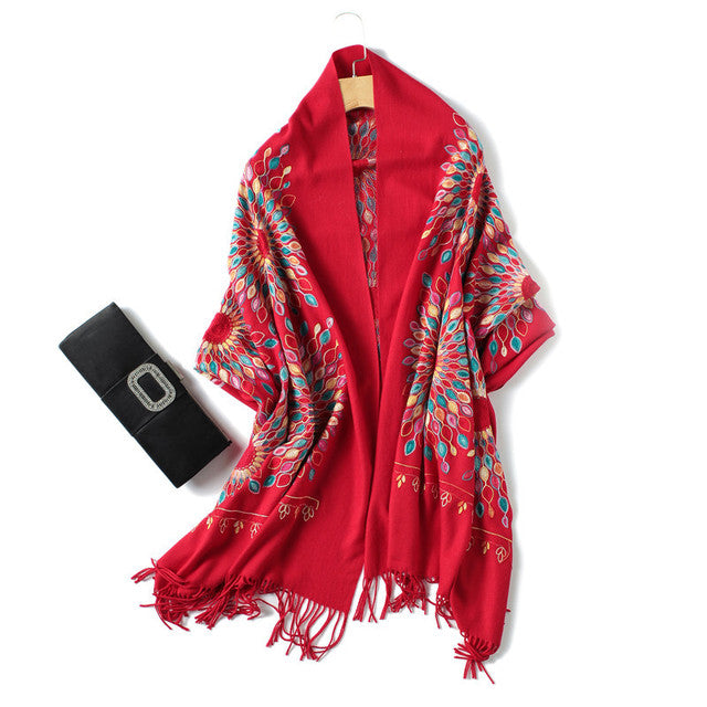 Embroidery Cashmere Wraps Wool Scarf