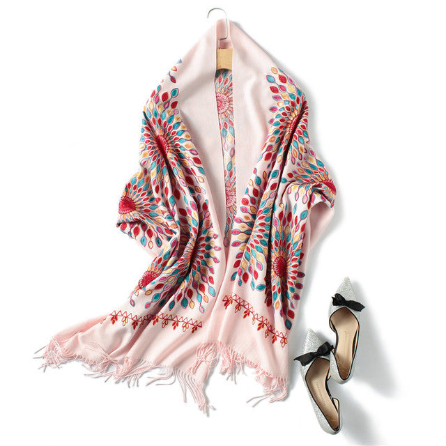 Embroidery Cashmere Wraps Wool Scarf