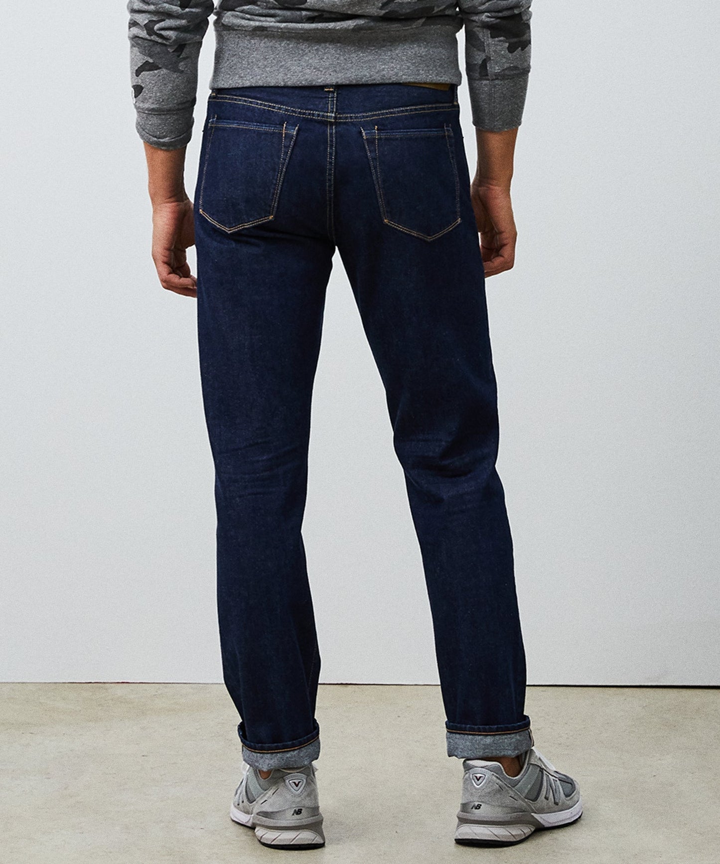 Straight Selvedge in Indigo Rinse