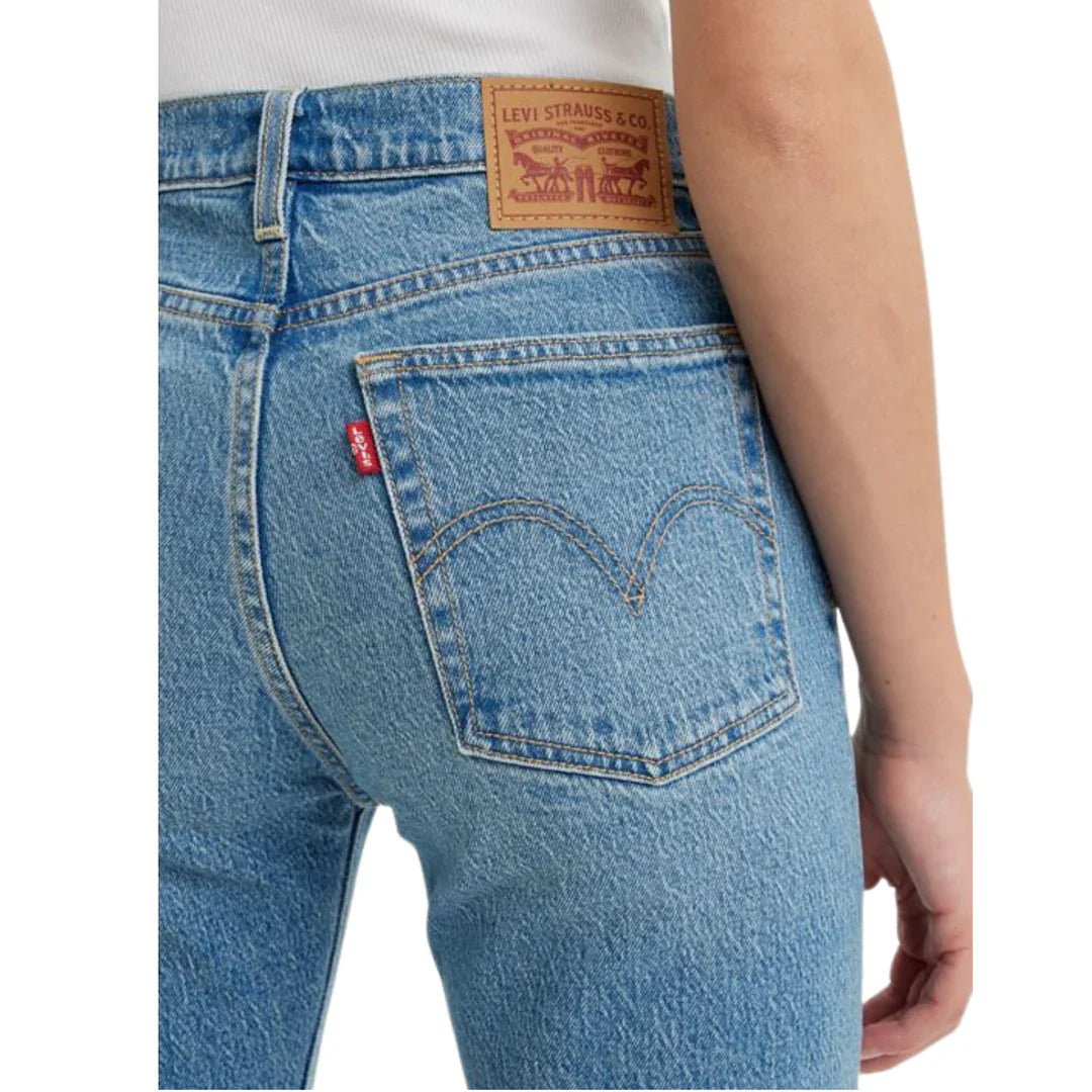 Wedgie Straight Jean in Calling All Blues